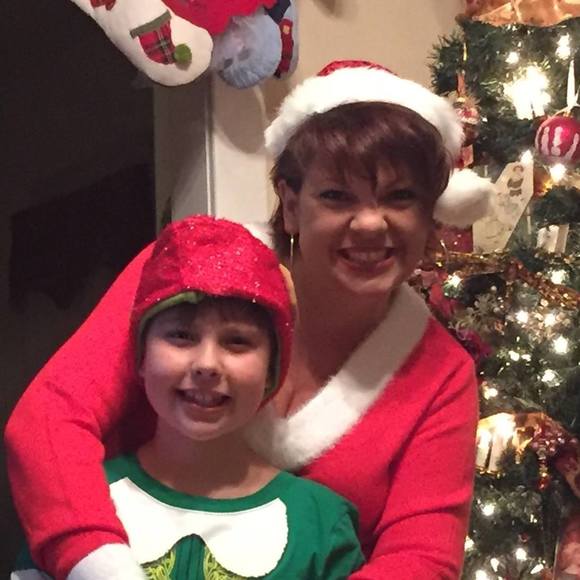 Meet your Posher, Tina - Picture 1 of 1